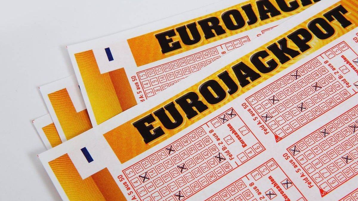 Norwegian Lottery Mistakenly Tells Thousands They Won Huge Prizes Due to Math Error