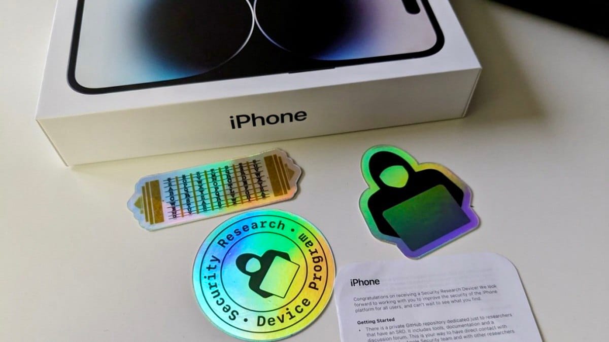 Apple Invites Researchers to Test iPhone Security